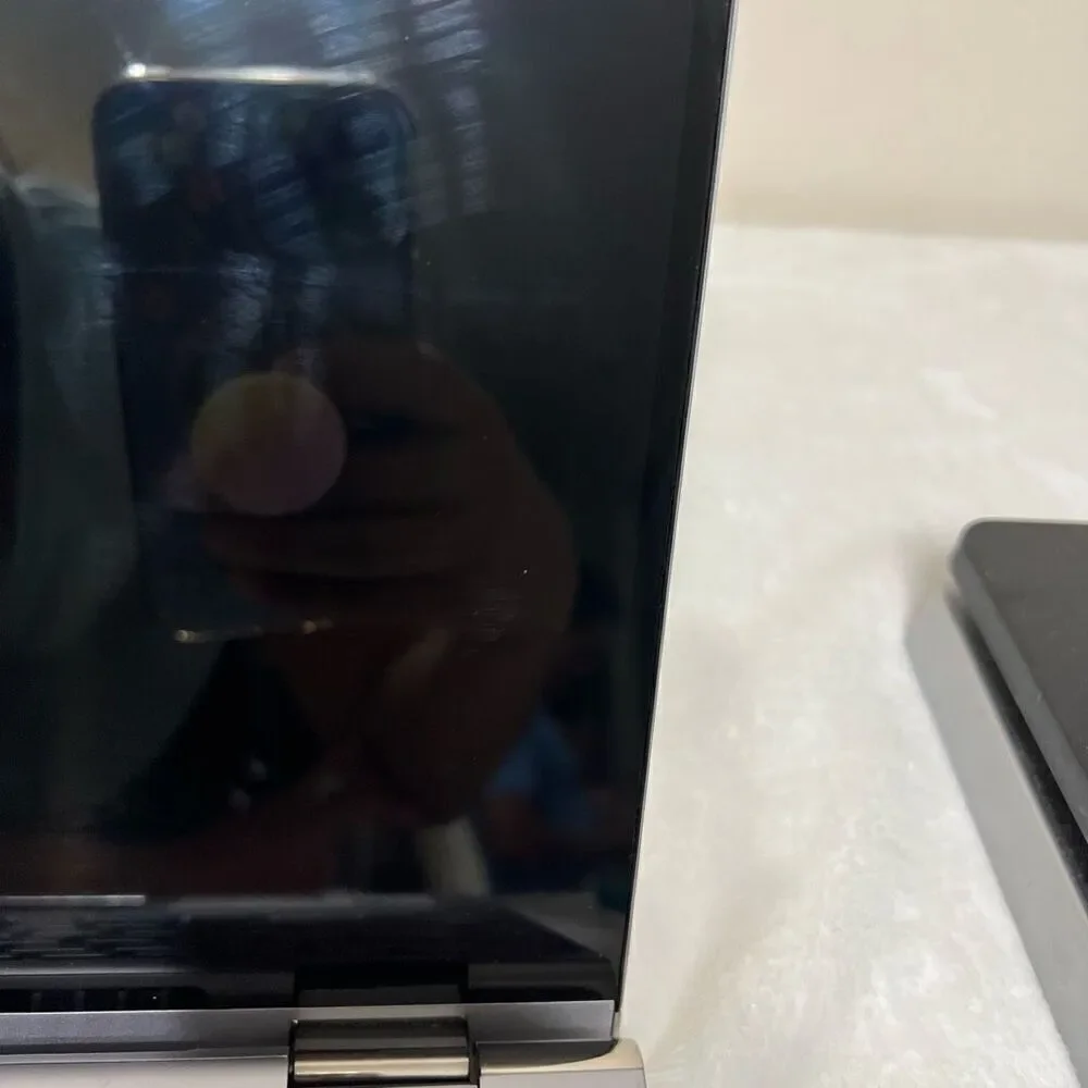 Asus Zenbook Q406DA Touchscreen Laptop